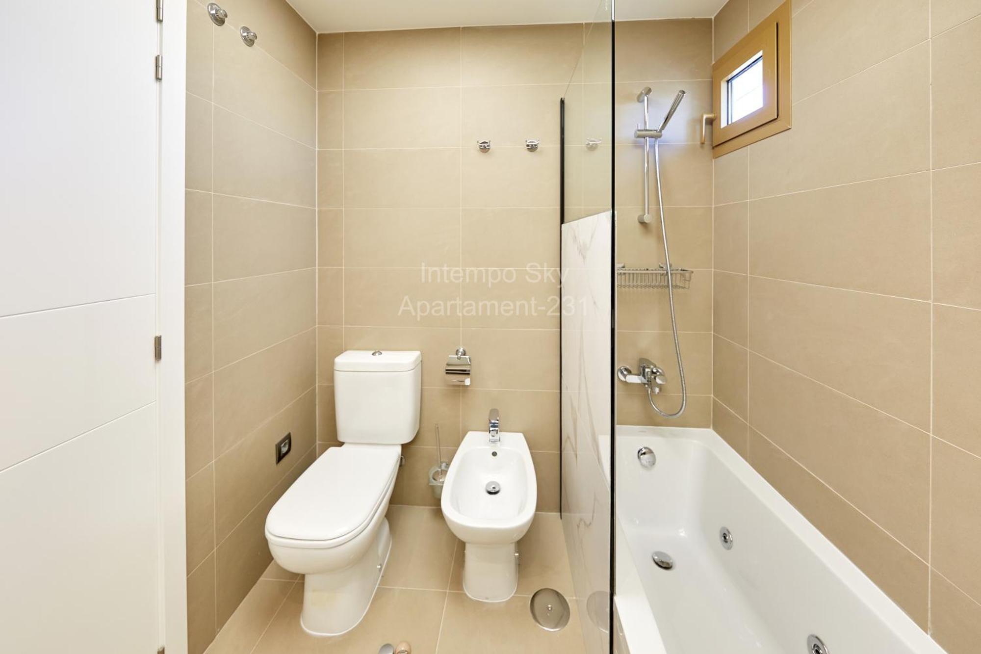 Intempo Sky Apartament-231 Benidorm Eksteriør billede