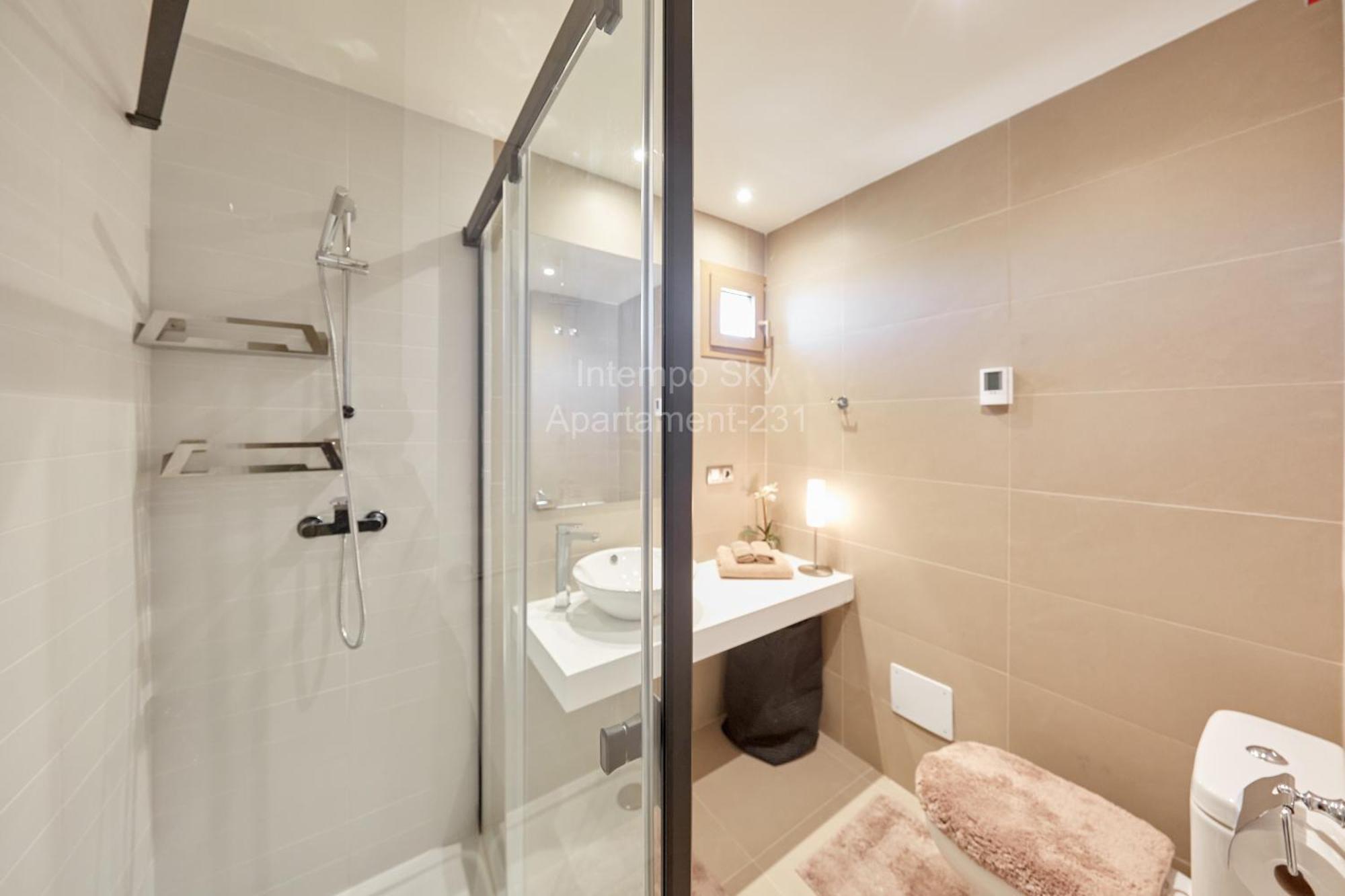 Intempo Sky Apartament-231 Benidorm Eksteriør billede